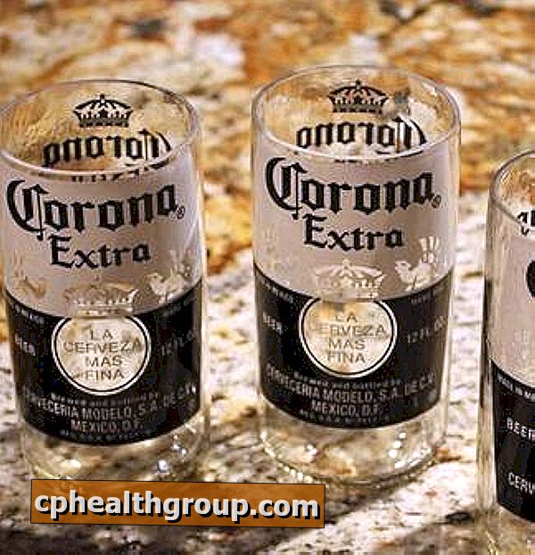 Jak si vyrobit brýle s pivní lahve Corona