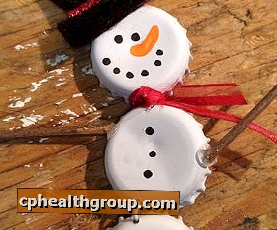 Kako narediti snežaka z recikliranim materialom