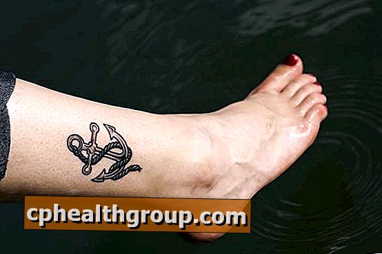 Kāda ir enkuru tetovējumu nozīme