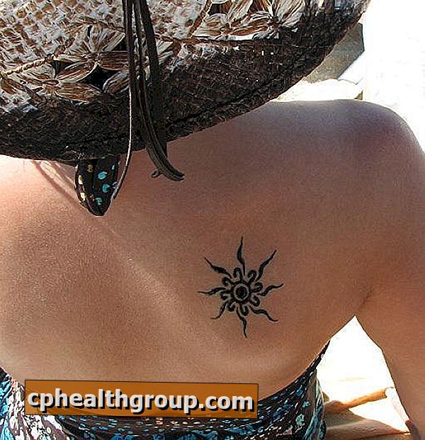 Kā noslēpt tetovējumu ar grims