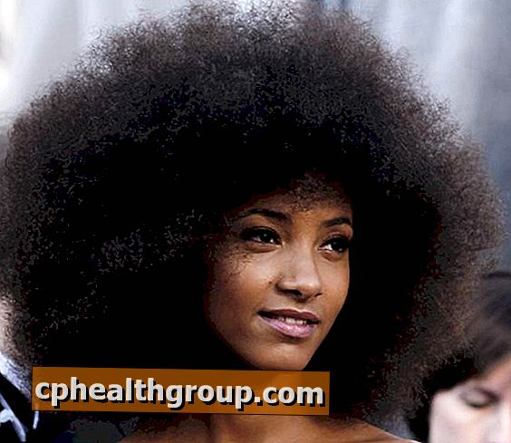 Jak dbać o włosy afro