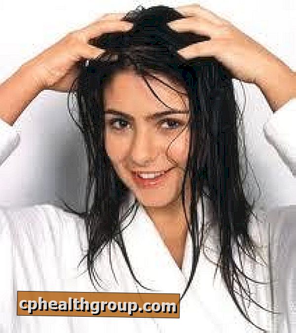 Jak prawidłowo stosować balsam przeciw wypadaniu włosów dla kobiet