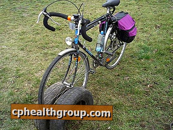 Kā veikt velosipēdu novietošanu ar riepām