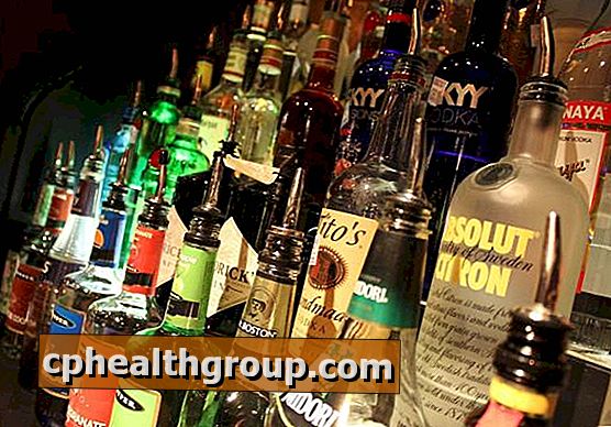 Quali sono le bevande alcoliche meno ingrassanti?