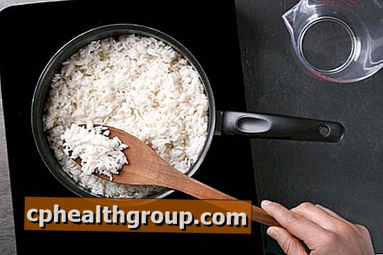 Hur man förhindrar att ris sticker - de bästa tripplarna