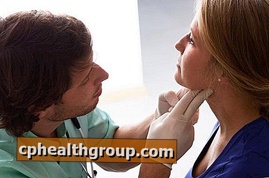 Які симптоми раку щитовидної залози?