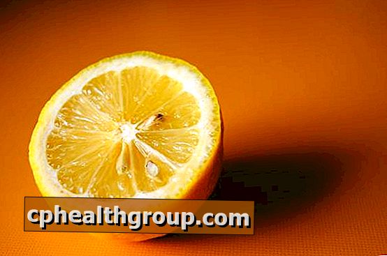 Vilka egenskaper har citronen att gå ner i vikt?