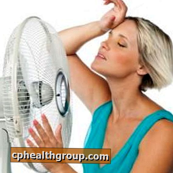 Kaip sumažinti karščio blykstes menopauzės metu